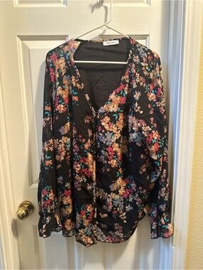 Vero Moda Black Floral V-Neck Blouse